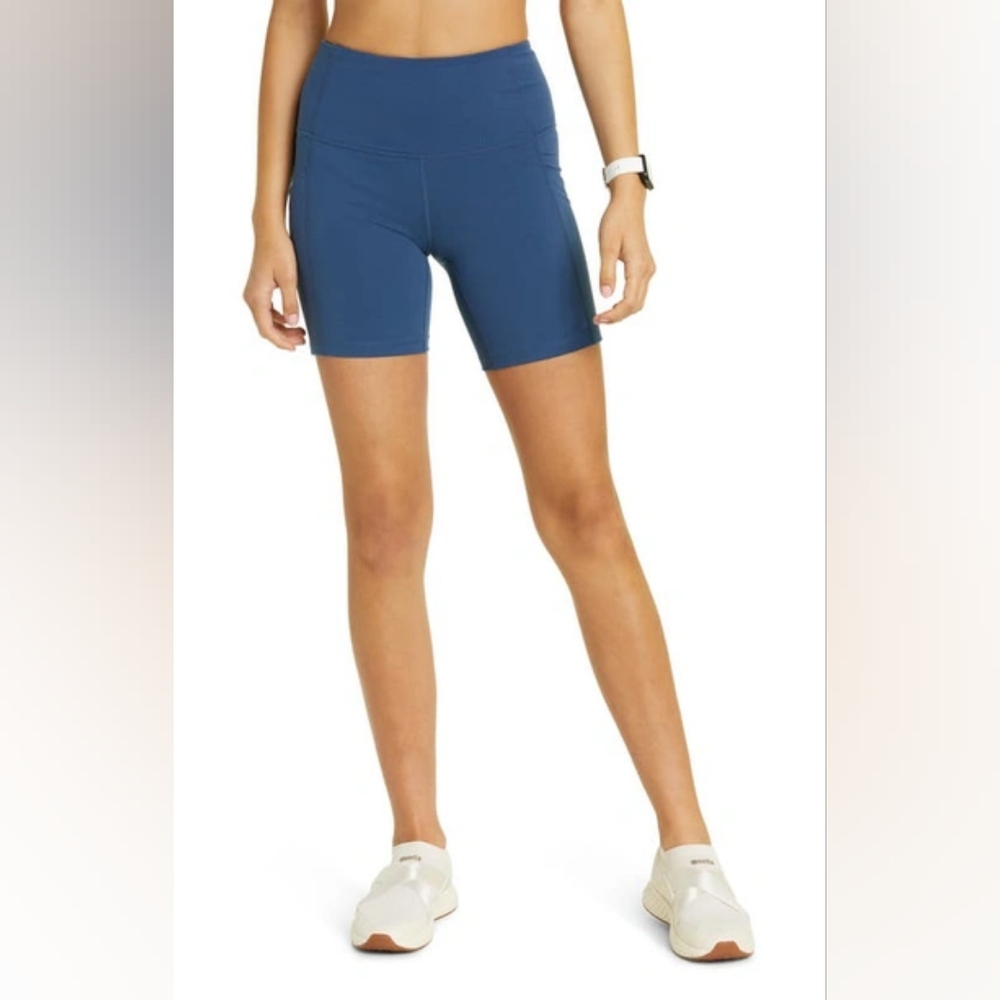 NWT XS Zella High Waist Bike Shorts Navy Denim